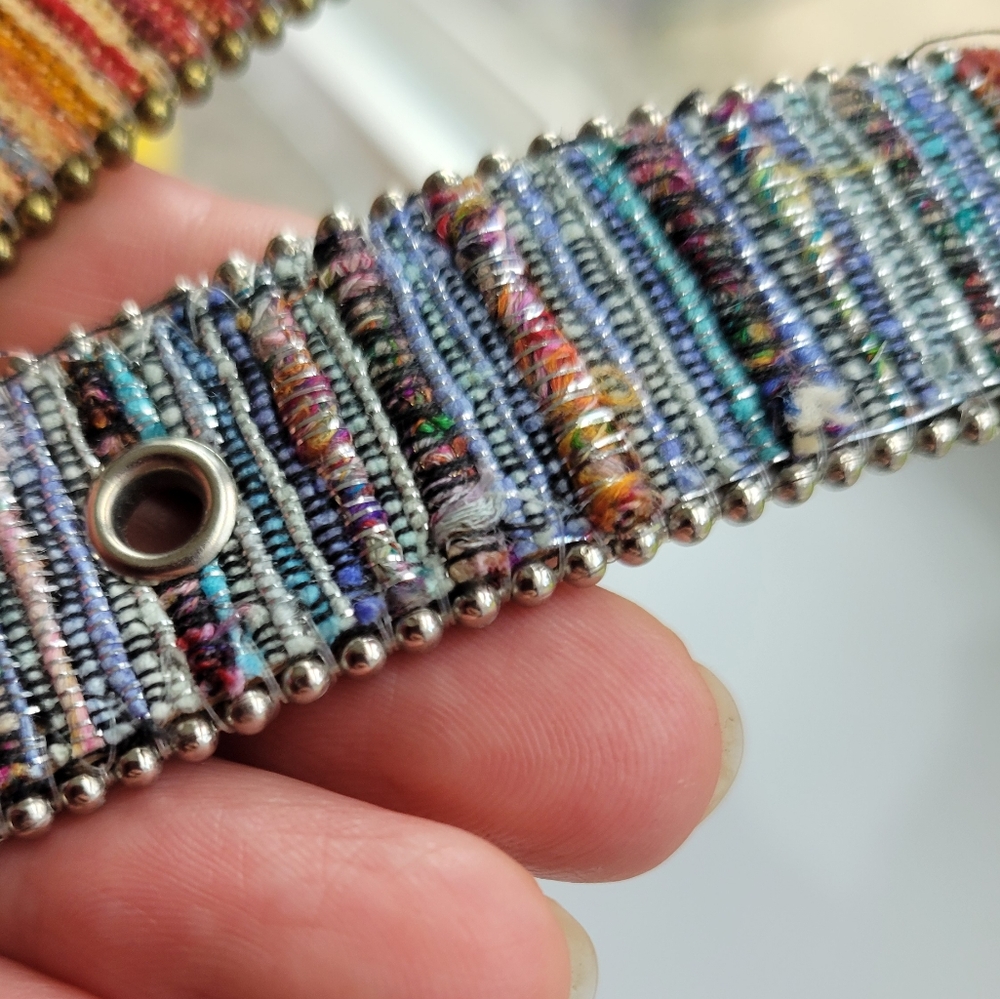 Vintage 80s Belt Lot USA made Multicolor Woven Silver/Blue Gold/Red M L - Picture 5 of 7